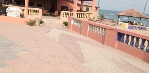 Royalbeach Hotel
