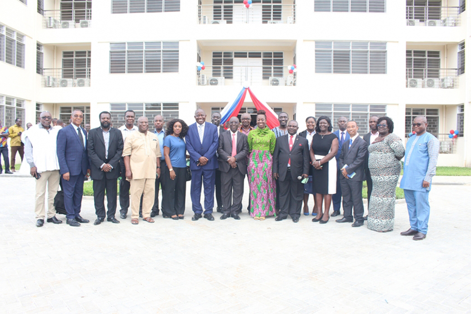 Picture of a group photograph after the ceremony