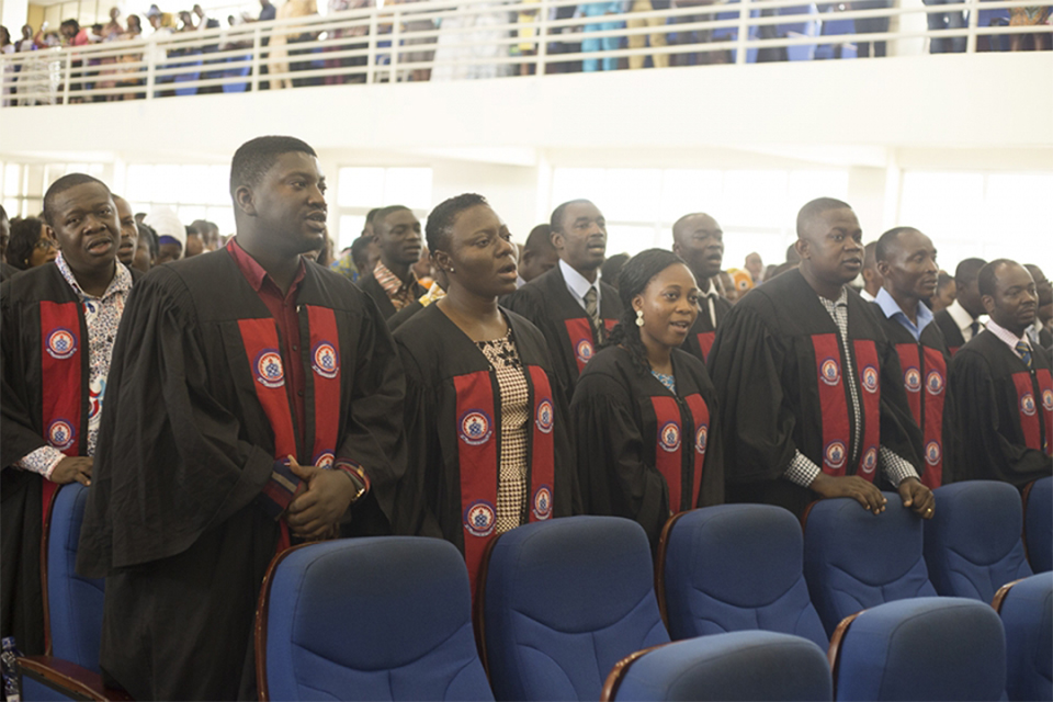 A picture of convocation members at the ceremony