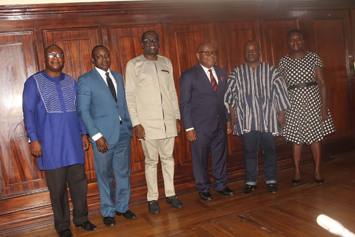 The Speaker of Parliament in a group photograph with the UEW delegation