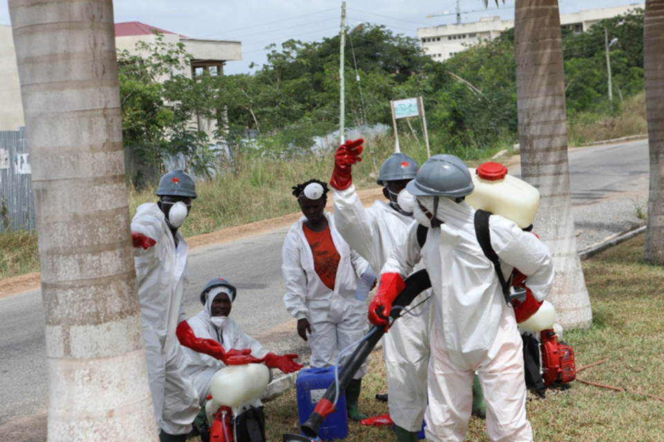 The sprayers at work