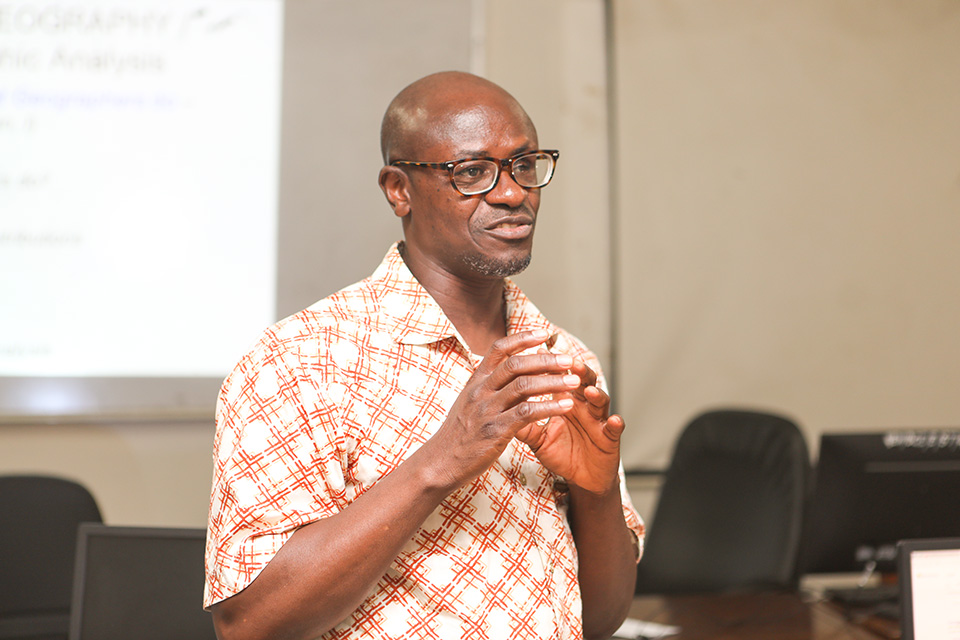 Dr. Alex Barimah Owusu 