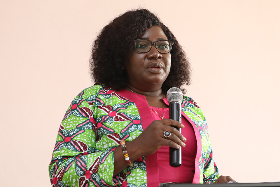 Dr. Christiana Hammond