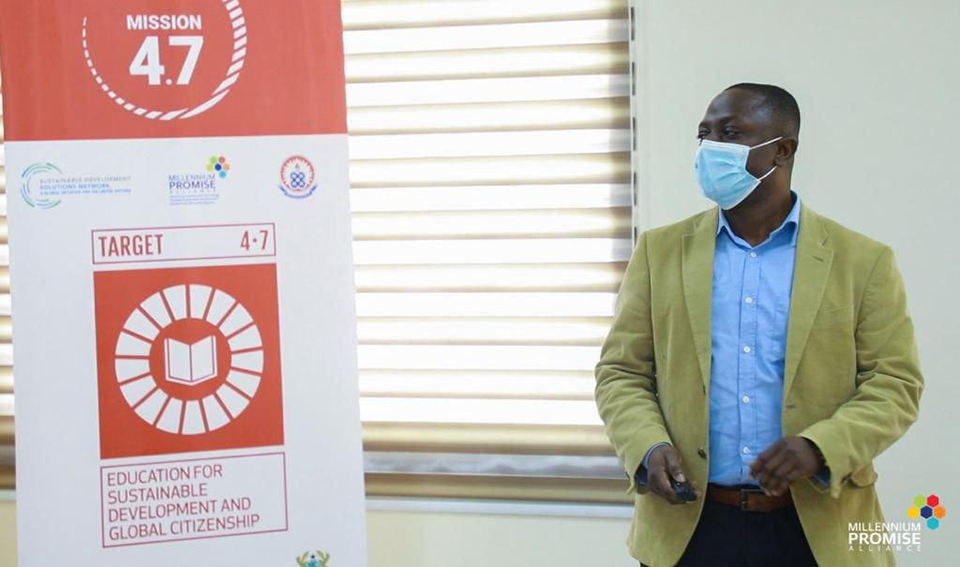 Dr. Richardson Addai-Munumkum