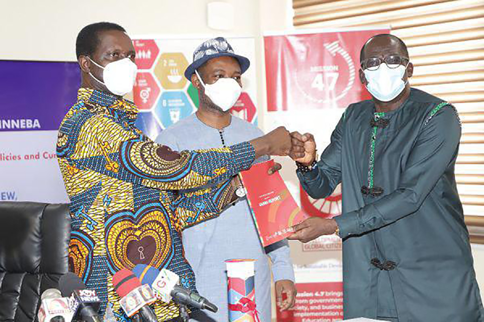 Pro-Vice-Chancellor, Prof. Andy Ofori-Birikorang presenting the report to Hon. Dr. Yaw Adutwum 