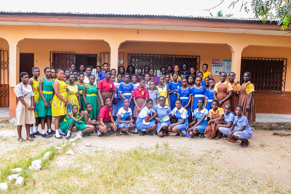 Faculty members and the students in a pose after the event