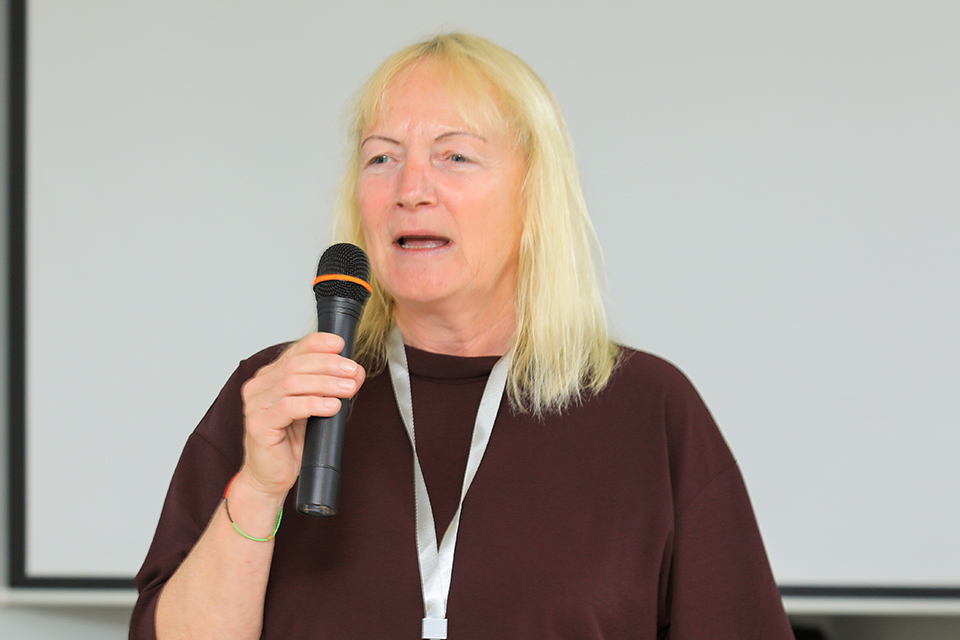 Prof. Telse Iwers