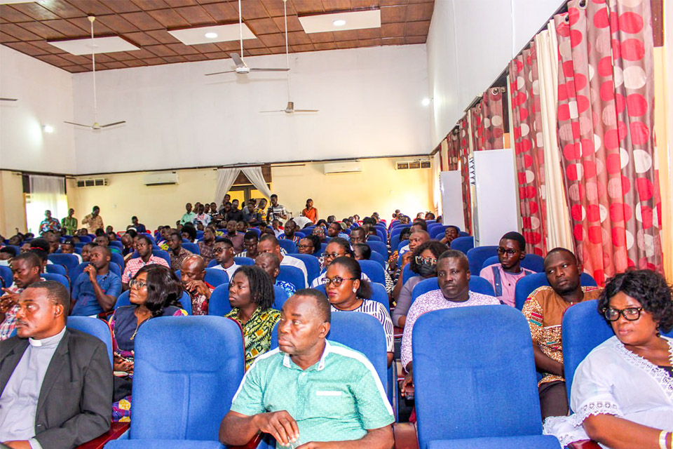 A cross-section of dignitaries 