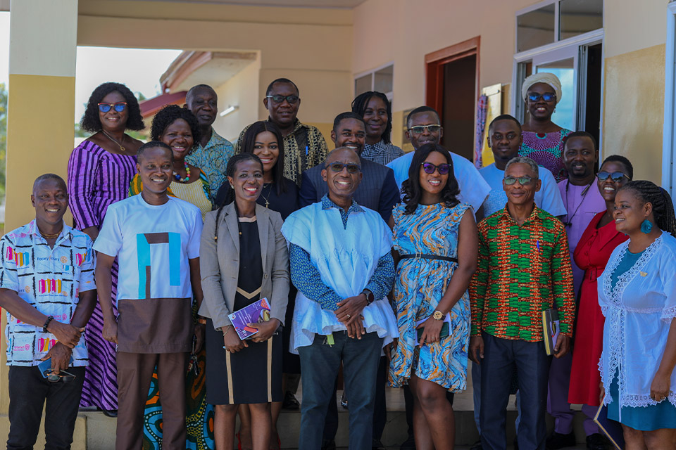 Invited guests and dignitaries in a pose after the commissioning of the Demonstration School