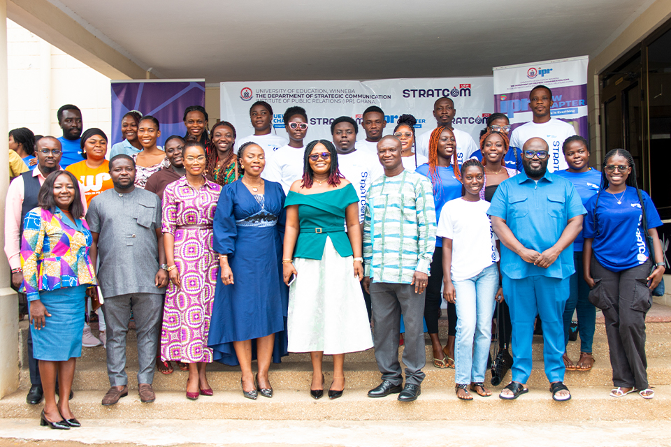 A group picture after the ceremony 