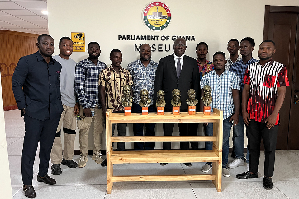 A group picture taken after the donation