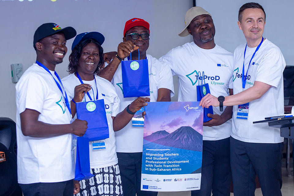 Scholars from UEW strike a pose with Dr. Jani Siirilä