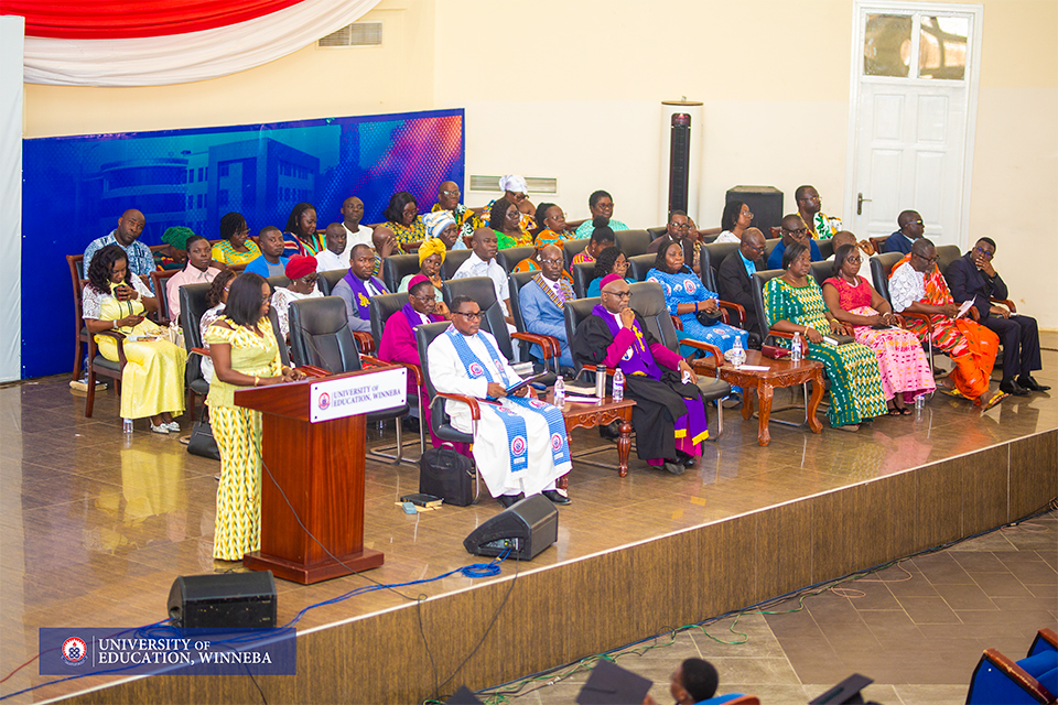 An aerial view of the convocation members