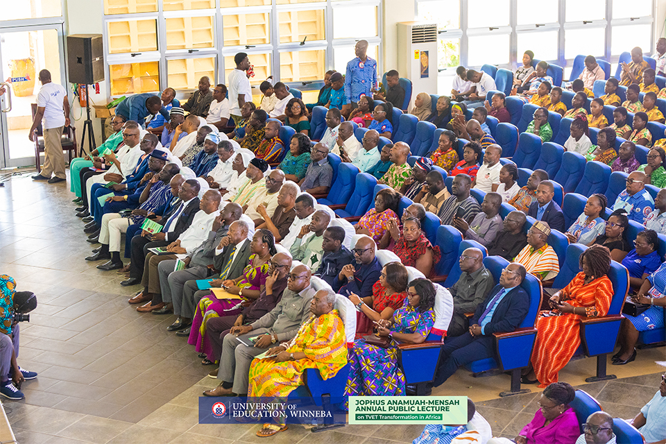 An aerial view of the dignitaries