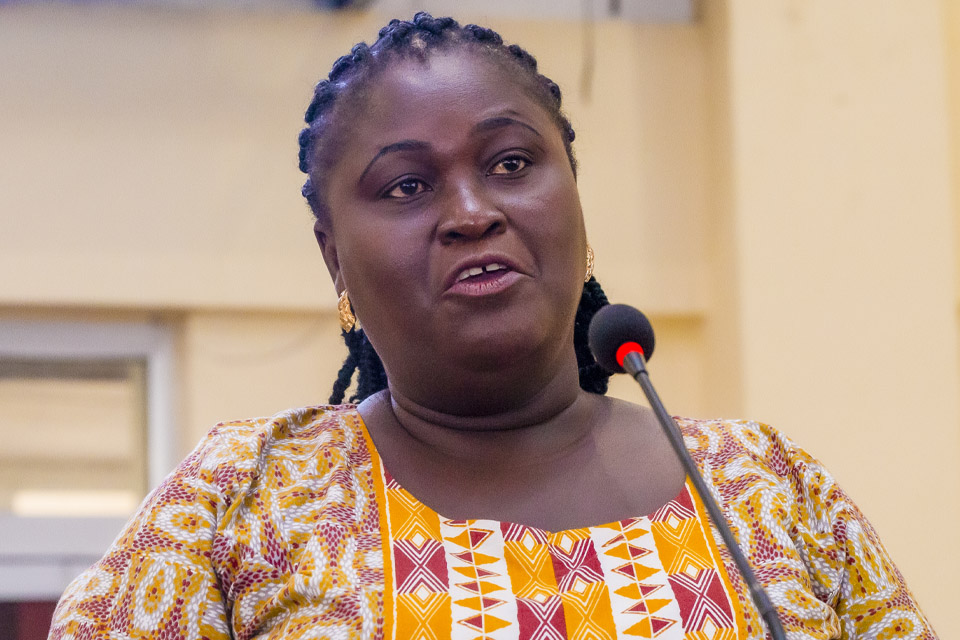 Dr. Mavis Pobbi