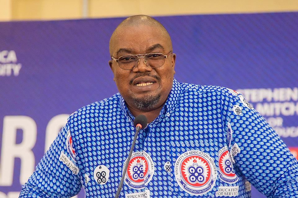 Dr. Robert Quartey