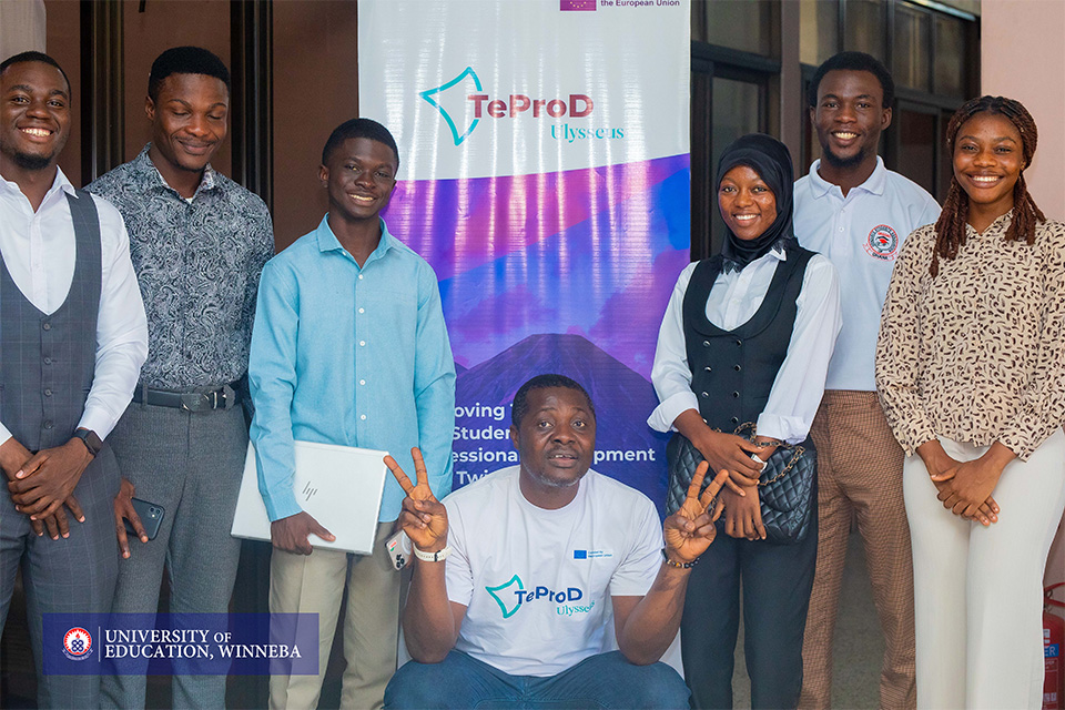 A group picture of second-placed team